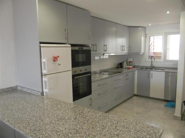 Bonito Apartamento Con Inmensa Terraza Y Piscina Altea Exterior photo